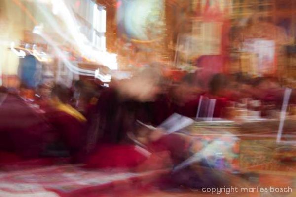2011-nuns-abstract-019